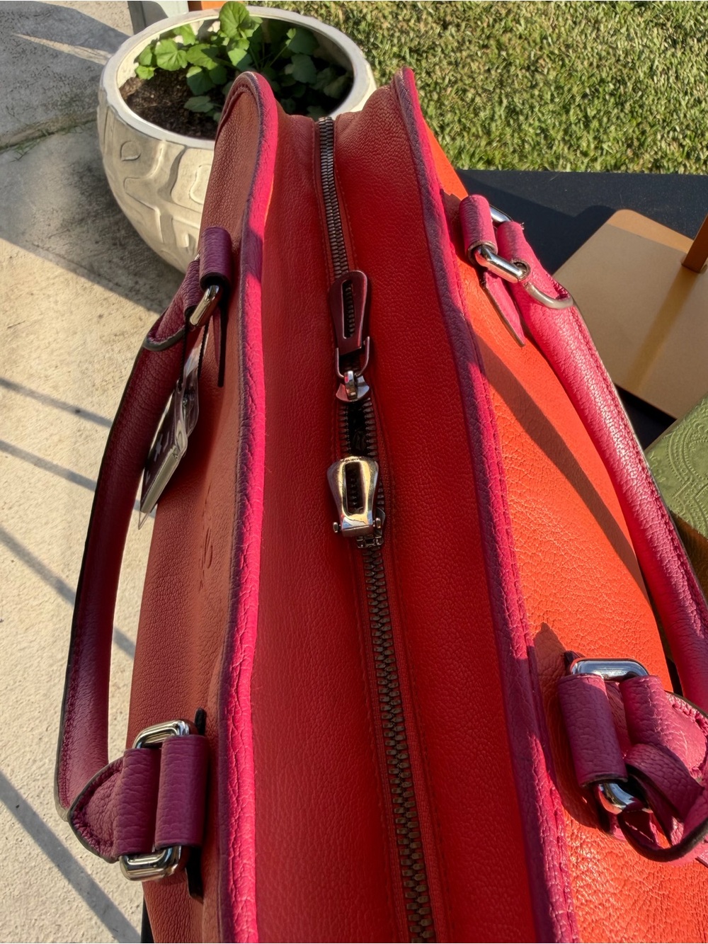 Loewe Two-Tone Pink and Orange Leather Satchel - Picture 4 of 15
